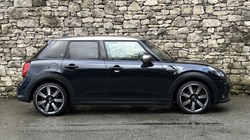 2024 (24) MINI HATCHBACK 1.5 Cooper Exclusive 5dr Auto 4893587