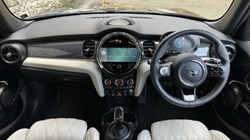 2024 (24) MINI HATCHBACK 1.5 Cooper Exclusive 5dr Auto 4893652