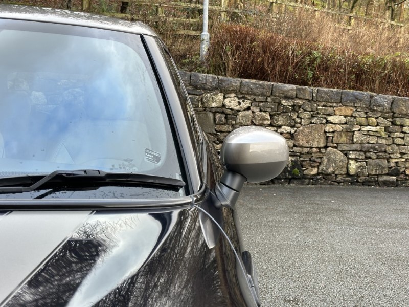 2024 (24) MINI HATCHBACK 1.5 Cooper Exclusive 5dr Auto 4893618