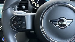 2024 (24) MINI HATCHBACK 1.5 Cooper Exclusive 5dr Auto 4893648