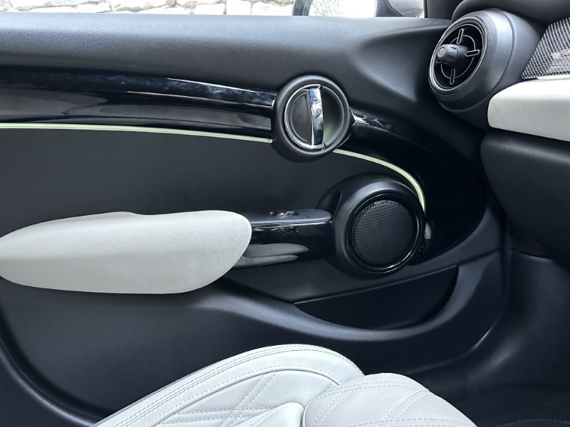 2024 (24) MINI HATCHBACK 1.5 Cooper Exclusive 5dr Auto 4893641