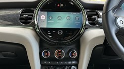 2024 (24) MINI HATCHBACK 1.5 Cooper Exclusive 5dr Auto 4893654