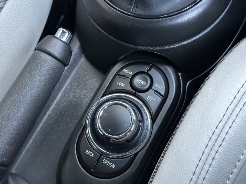 2024 (24) MINI HATCHBACK 1.5 Cooper Exclusive 5dr Auto 4893643