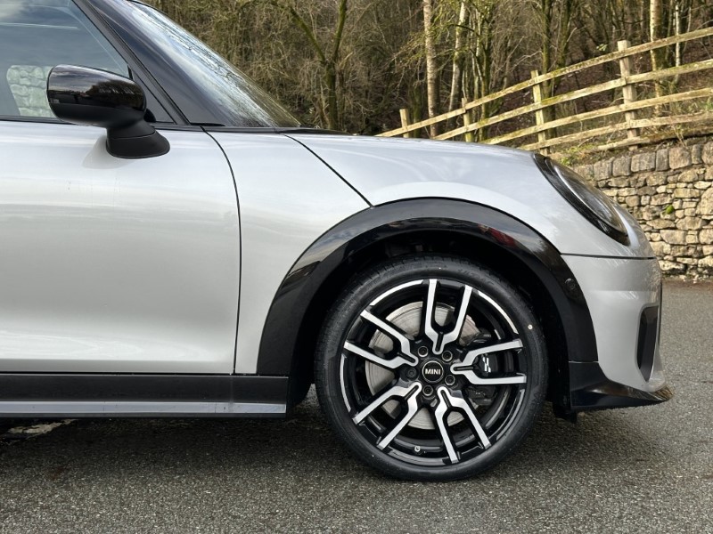 2025 (75) MINI COOPER 2.0 S Sport 5dr Auto 4854129