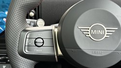 2025 (75) MINI COOPER 2.0 S Sport 5dr Auto 4854085