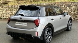 2025 (75) MINI COOPER 2.0 S Sport 5dr Auto 4854131