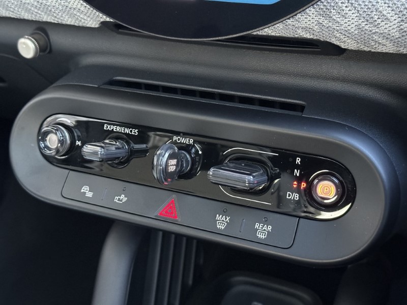 2024 (24) MINI COOPER 160kW SE Exclusive 3dr Auto 4881387