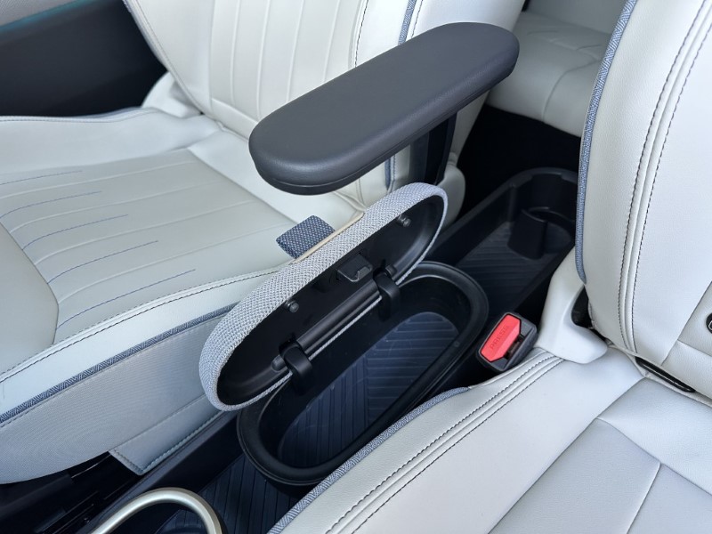 2024 (24) MINI COOPER 160kW SE Exclusive 3dr Auto 4881403