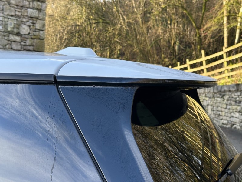 2024 (24) MINI COOPER 160kW SE Exclusive 3dr Auto 4881414