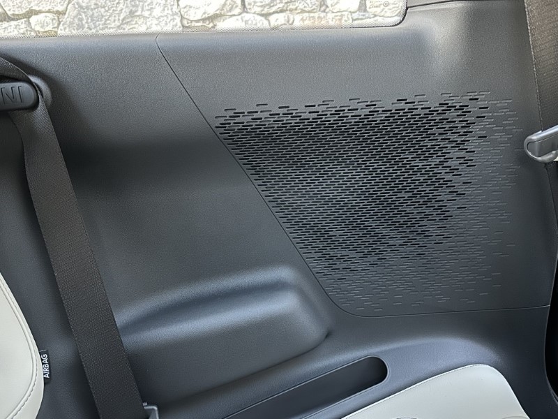 2024 (24) MINI COOPER 160kW SE Exclusive 3dr Auto 4881380