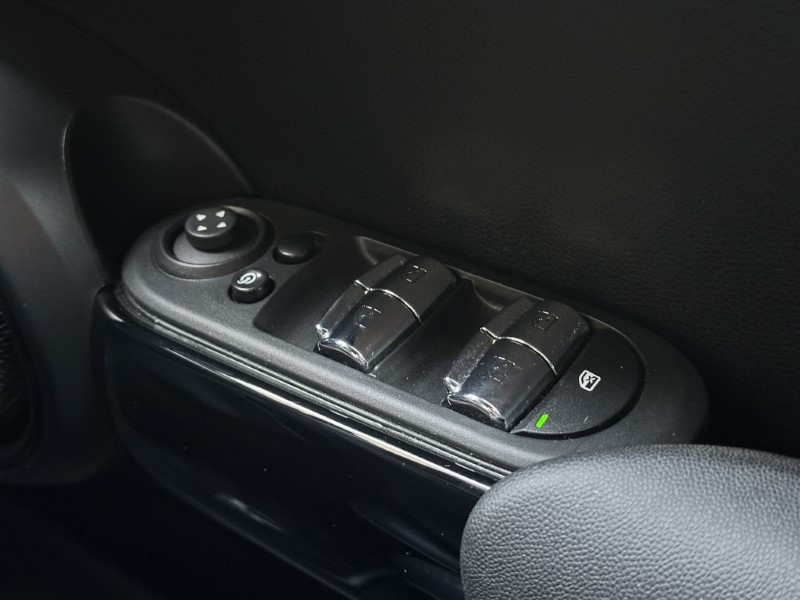 2023 (23) MINI HATCHBACK 1.5 Cooper Exclusive Premium 5dr 4882910