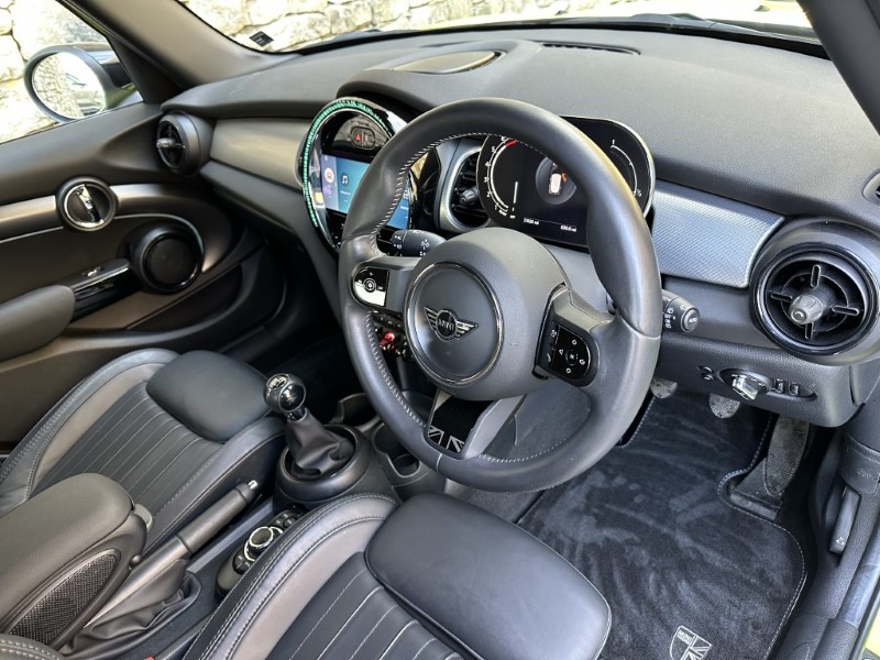 2023 (23) MINI HATCHBACK 1.5 Cooper Exclusive Premium 5dr 4882889