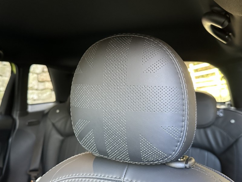 2023 (23) MINI HATCHBACK 1.5 Cooper Exclusive Premium 5dr 4882923