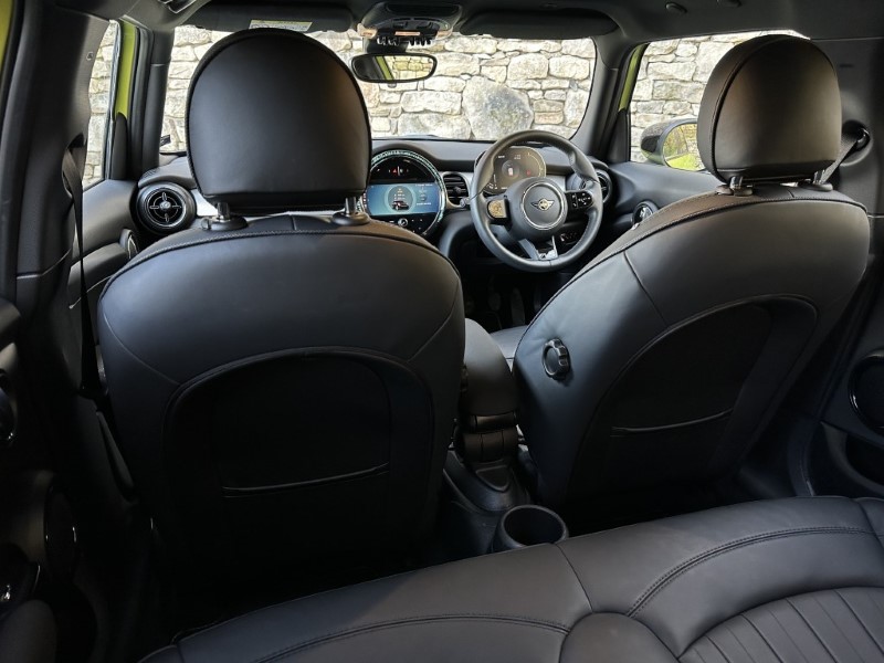 2023 (23) MINI HATCHBACK 1.5 Cooper Exclusive Premium 5dr 4882934