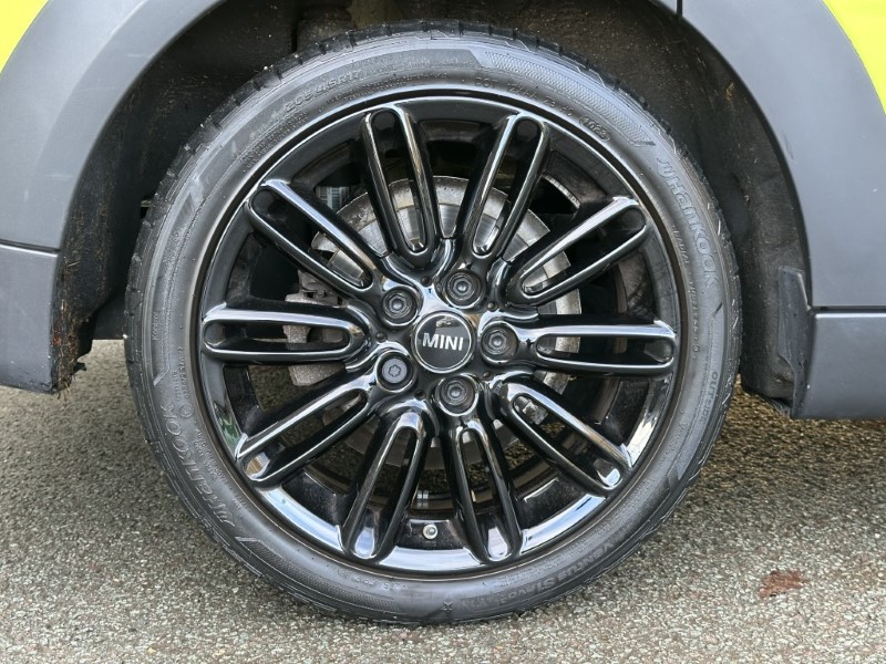 2023 (23) MINI HATCHBACK 1.5 Cooper Exclusive Premium 5dr 4882952