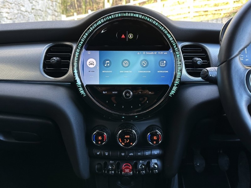 2023 (23) MINI HATCHBACK 1.5 Cooper Exclusive Premium 5dr 4882905