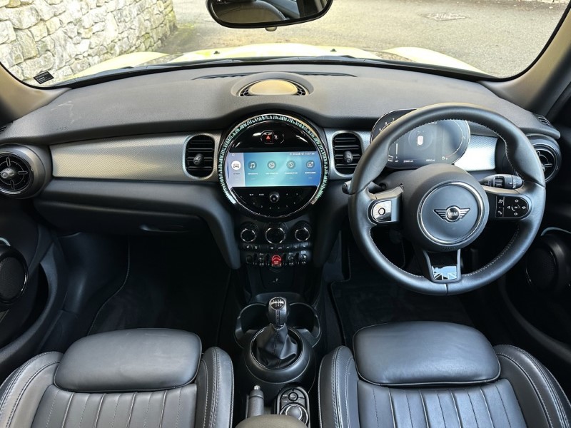 2023 (23) MINI HATCHBACK 1.5 Cooper Exclusive Premium 5dr 4882902