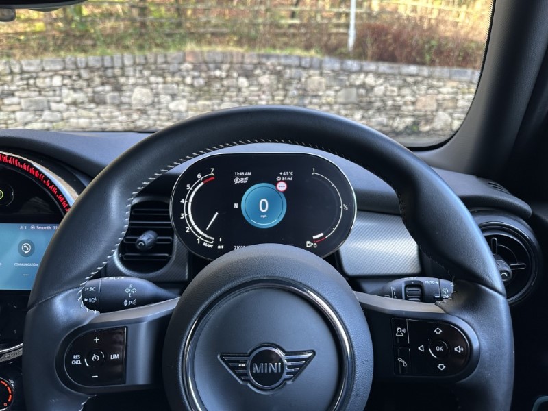 2023 (23) MINI HATCHBACK 1.5 Cooper Exclusive Premium 5dr 4882945