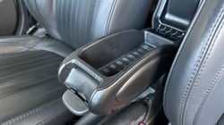 2023 (23) MINI HATCHBACK 1.5 Cooper Exclusive Premium 5dr 4882926