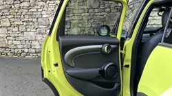 2023 (23) MINI HATCHBACK 1.5 Cooper Exclusive Premium 5dr 4882932