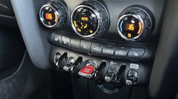 2023 (23) MINI HATCHBACK 1.5 Cooper Exclusive Premium 5dr 4882908