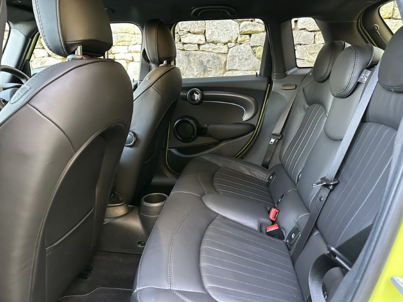 2023 (23) MINI HATCHBACK 1.5 Cooper Exclusive Premium 5dr 4882917