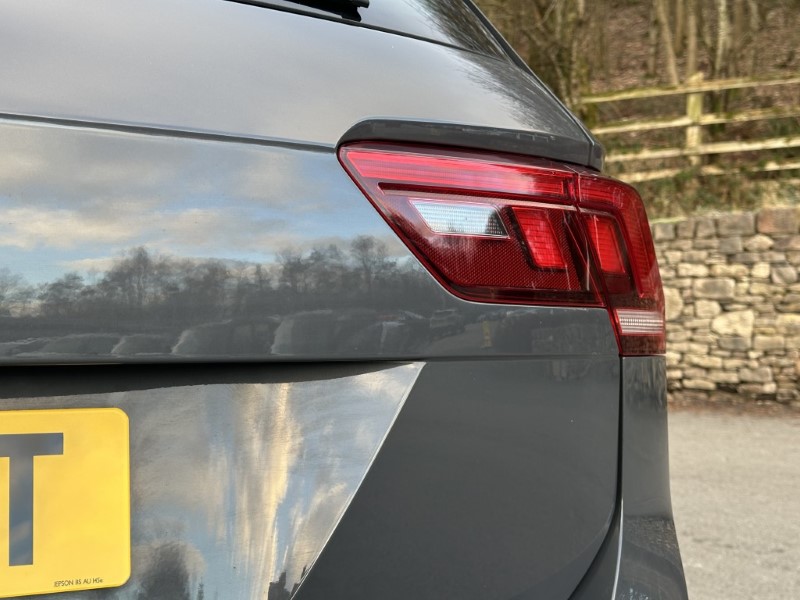 2023 (23) VOLKSWAGEN TIGUAN 1.5 TSI 150 R-Line 5dr DSG 4909885