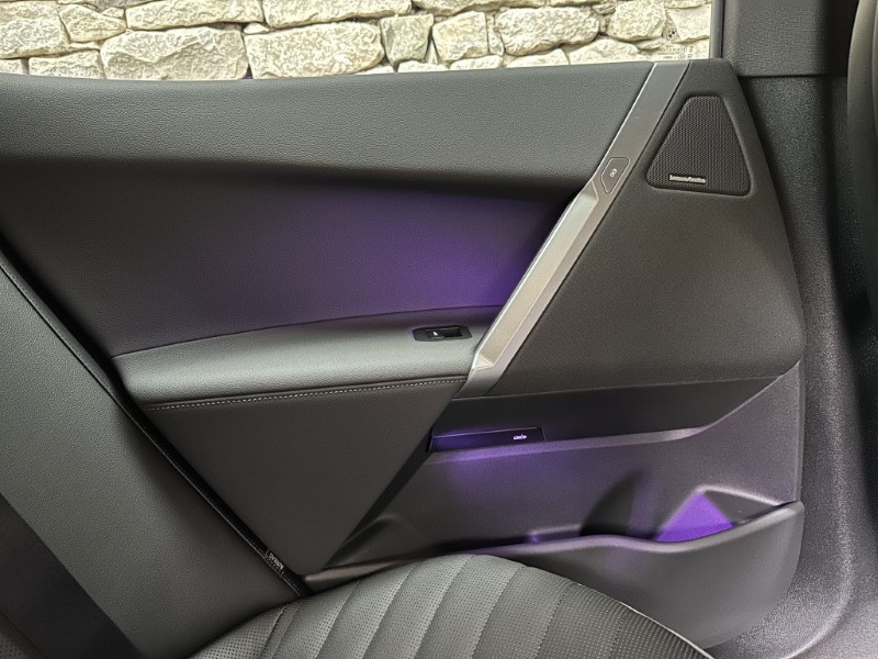 2025 (75) BMW iX 300kW xDrive45 M Sport 101kWh 5dr Auto 4876364