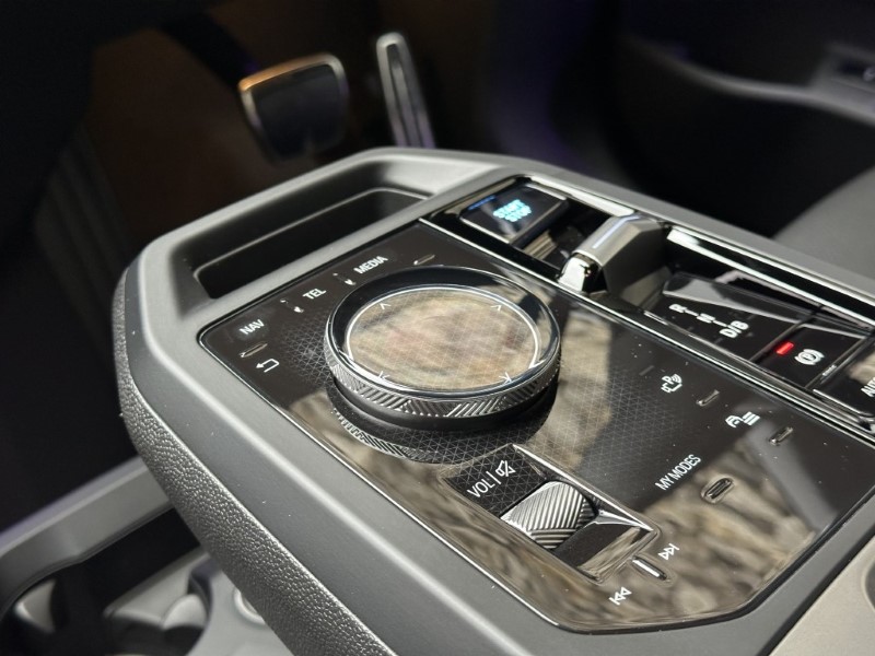 2025 (75) BMW iX 300kW xDrive45 M Sport 101kWh 5dr Auto 4876388