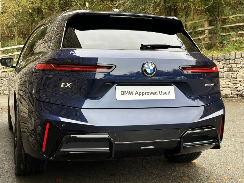 2025 (75) BMW iX 300kW xDrive45 M Sport 101kWh 5dr Auto 4876418