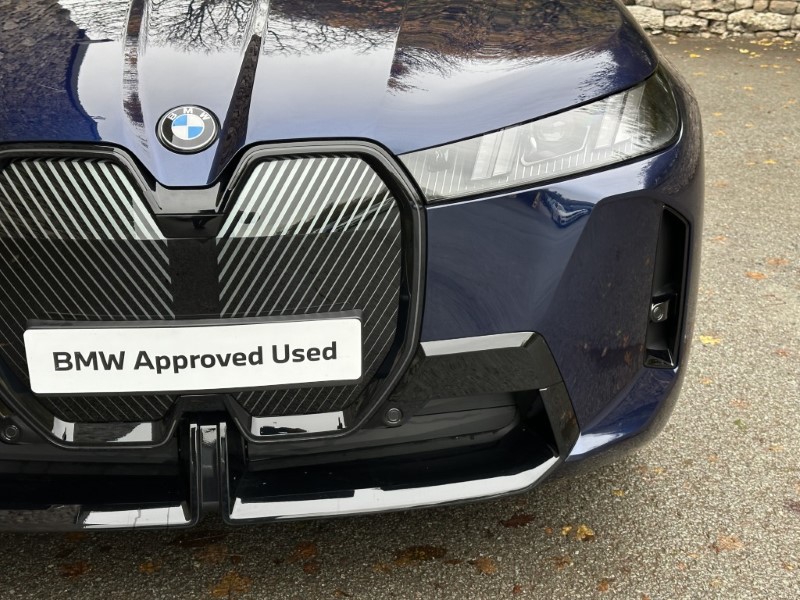 2025 (75) BMW iX 300kW xDrive45 M Sport 101kWh 5dr Auto 4876423