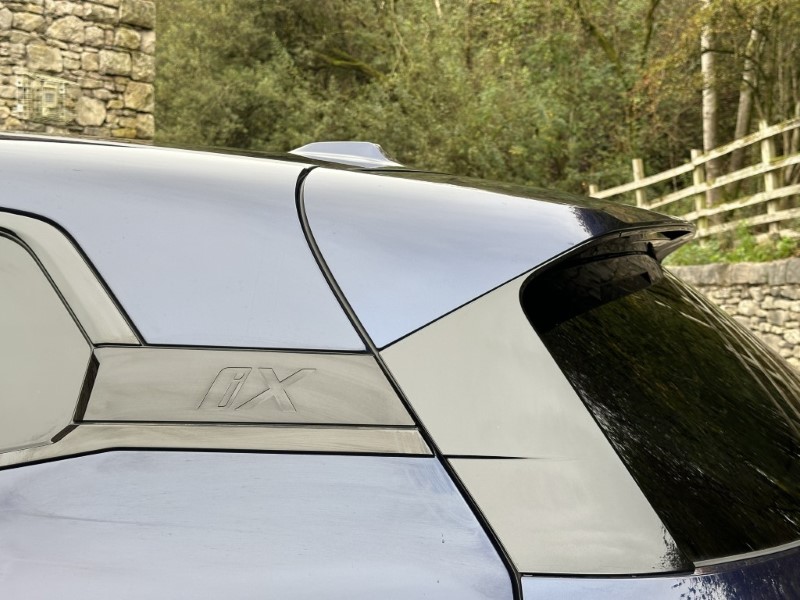 2025 (75) BMW iX 300kW xDrive45 M Sport 101kWh 5dr Auto 4876398