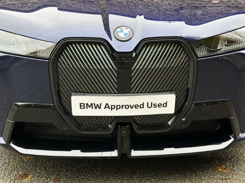 2025 (75) BMW iX 300kW xDrive45 M Sport 101kWh 5dr Auto 4876417