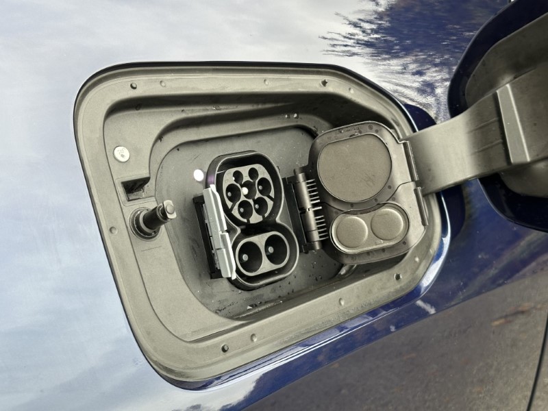 2025 (75) BMW iX 300kW xDrive45 M Sport 101kWh 5dr Auto 4876411