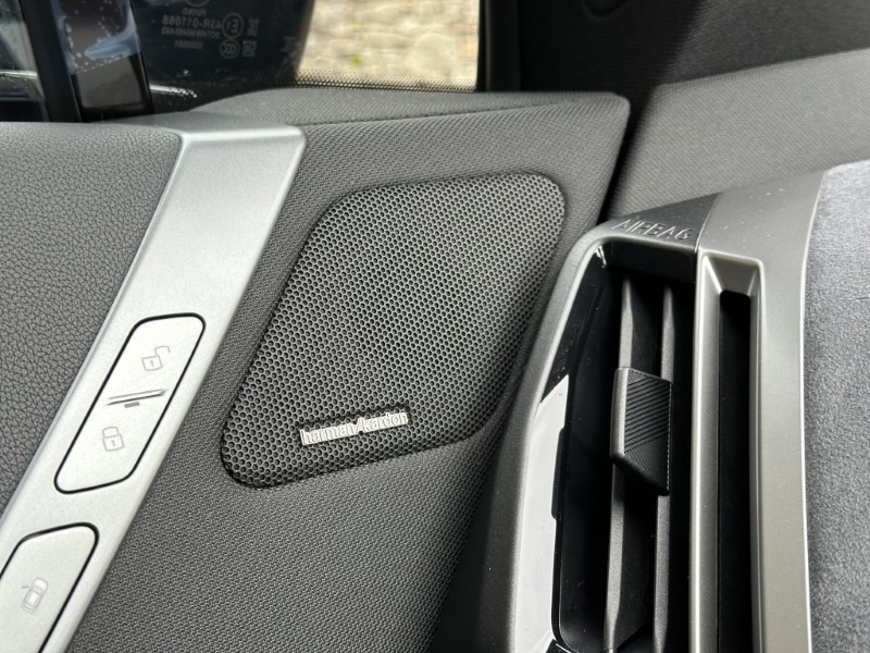 2025 (75) BMW iX 300kW xDrive45 M Sport 101kWh 5dr Auto 4876405