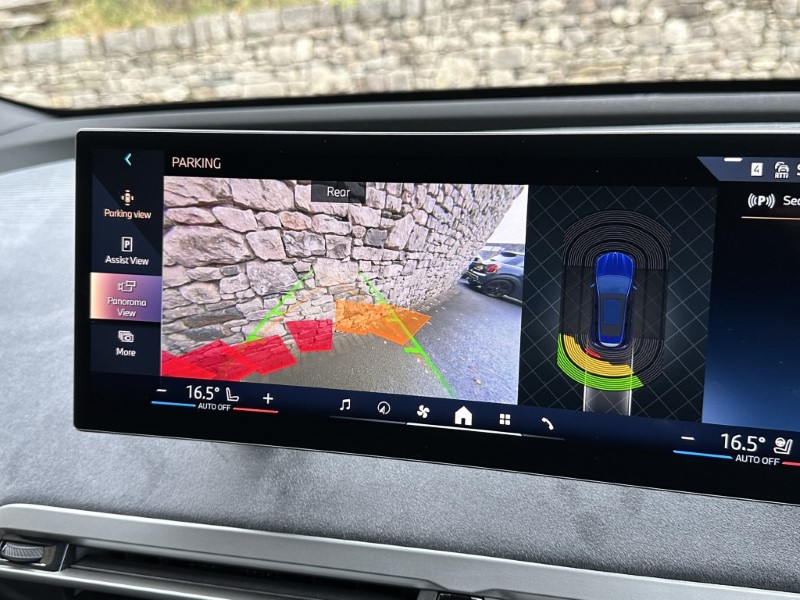 2025 (75) BMW iX 300kW xDrive45 M Sport 101kWh 5dr Auto 4876399