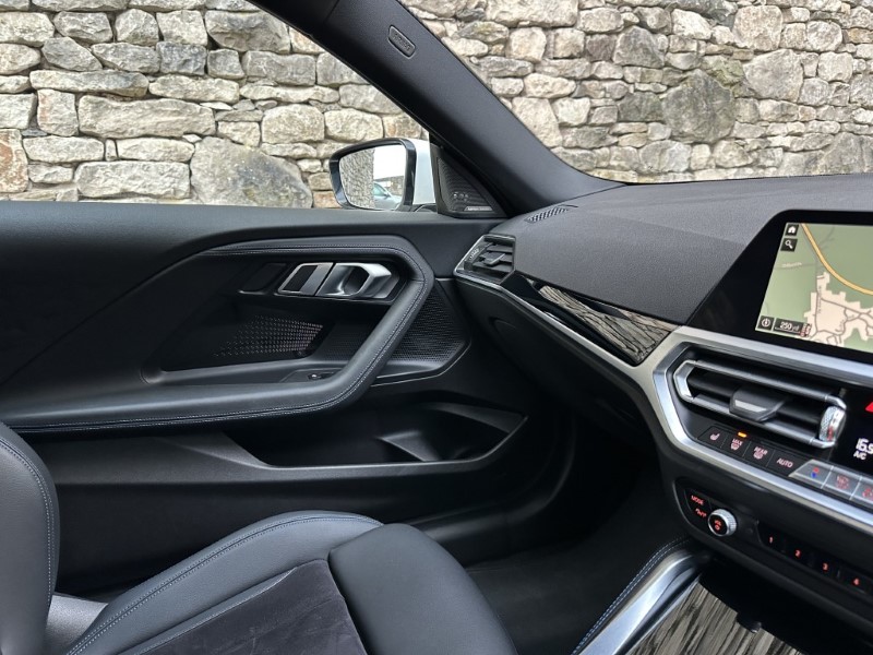 2022 (71) BMW 2 SERIES 220i M Sport 2dr Coupe 4883267