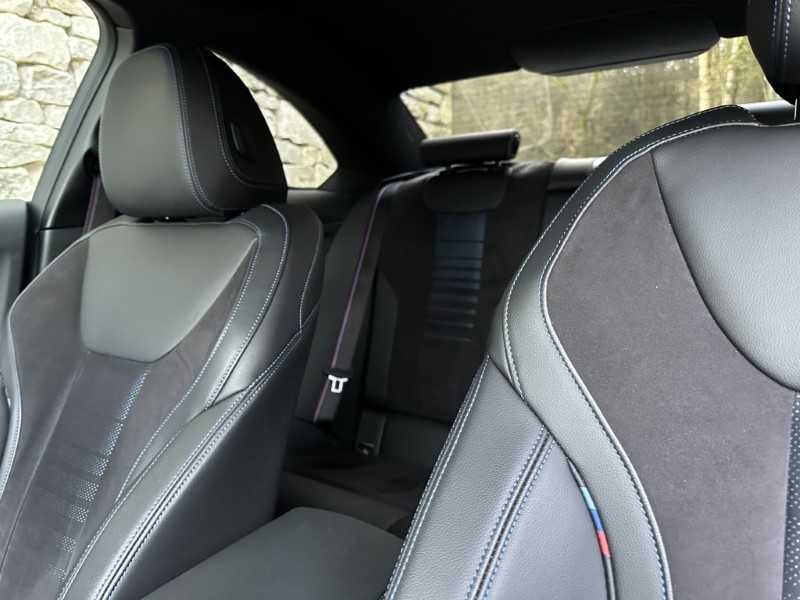 2022 (71) BMW 2 SERIES 220i M Sport 2dr Coupe 4883284