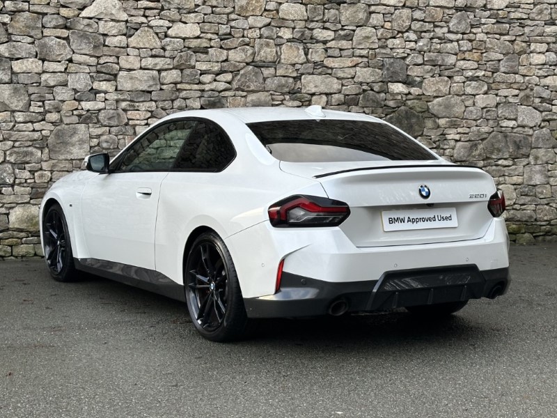 2022 (71) BMW 2 SERIES 220i M Sport 2dr Coupe 1