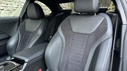 2022 (71) BMW 2 SERIES 220i M Sport 2dr Coupe 4883283