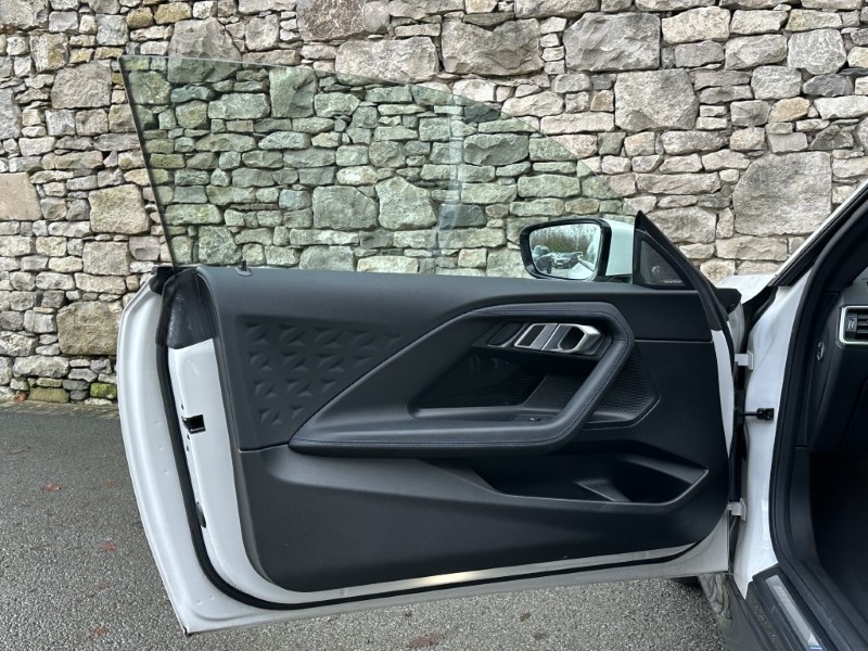 2022 (71) BMW 2 SERIES 220i M Sport 2dr Coupe 4883291