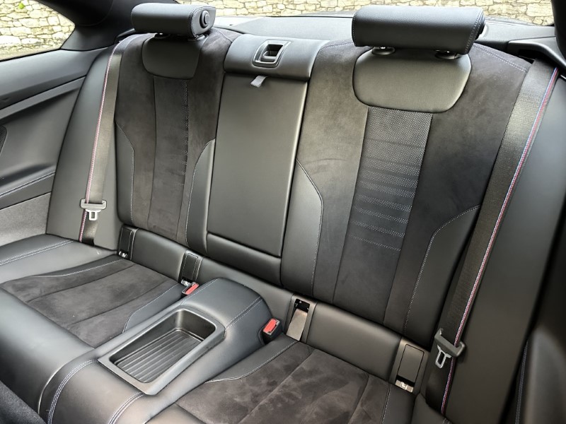 2022 (71) BMW 2 SERIES 220i M Sport 2dr Coupe 4883294