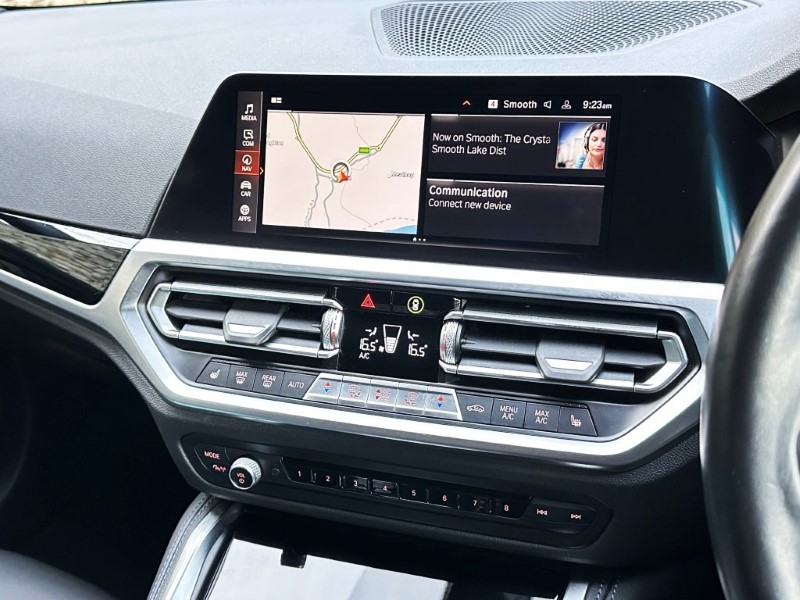 2022 (71) BMW 2 SERIES 220i M Sport 2dr Coupe 4883320