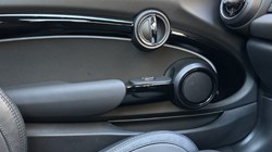 2024 (73) MINI HATCHBACK 1.5 Cooper Exclusive 3dr 4885722