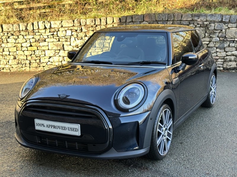 2024 (73) MINI HATCHBACK 1.5 Cooper Exclusive 3dr 4885751