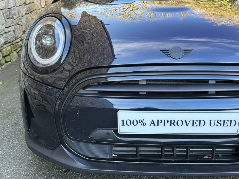 2024 (73) MINI HATCHBACK 1.5 Cooper Exclusive 3dr 4885729