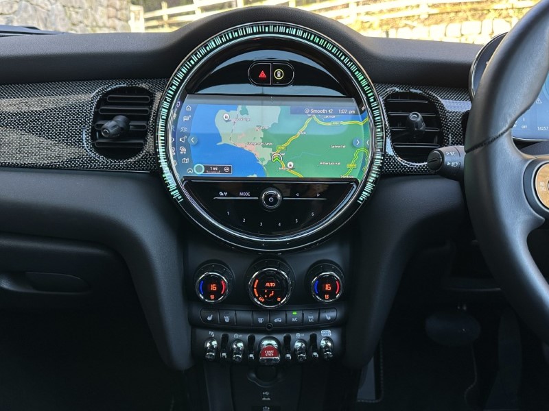 2024 (73) MINI HATCHBACK 1.5 Cooper Exclusive 3dr 4885718