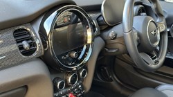 2024 (73) MINI HATCHBACK 1.5 Cooper Exclusive 3dr 4885733