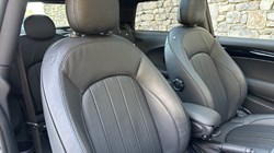 2024 (73) MINI HATCHBACK 1.5 Cooper Exclusive 3dr 4885713