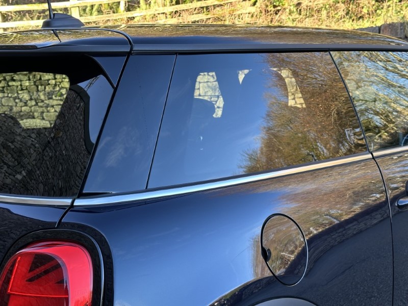 2024 (73) MINI HATCHBACK 1.5 Cooper Exclusive 3dr 4885773